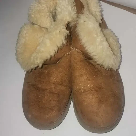 UGG Milla Classic Boots Brown Womens Suede Toscana Sheepskin Trim - Picture 2 of 4